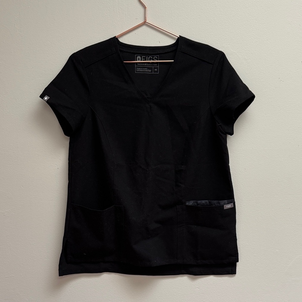 Figs Black Short Sleeve Women's Scrub Top